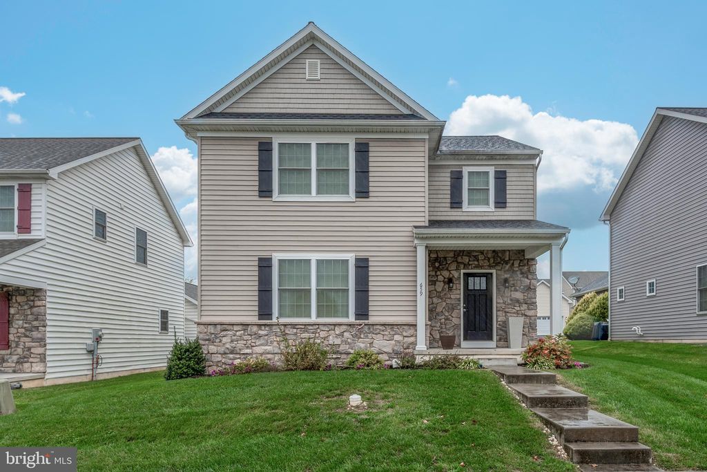 Photo of 659 Chiswell Place, LANCASTER, PA 17601 (MLS # PALA2078022)