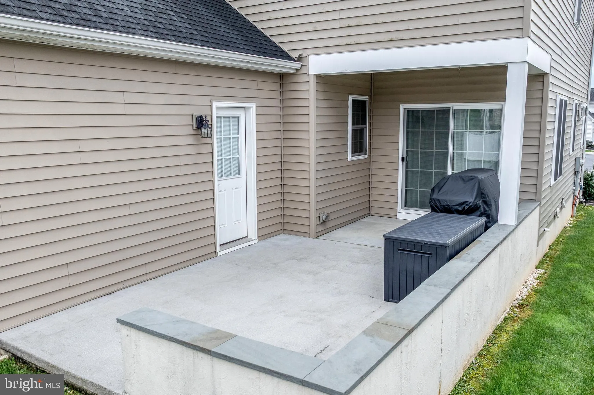 Lancaster, Pennsylvania 17601, United States, 3 Bedrooms Bedrooms, ,3 BathroomsBathrooms,Residential,Coming Soon,227470