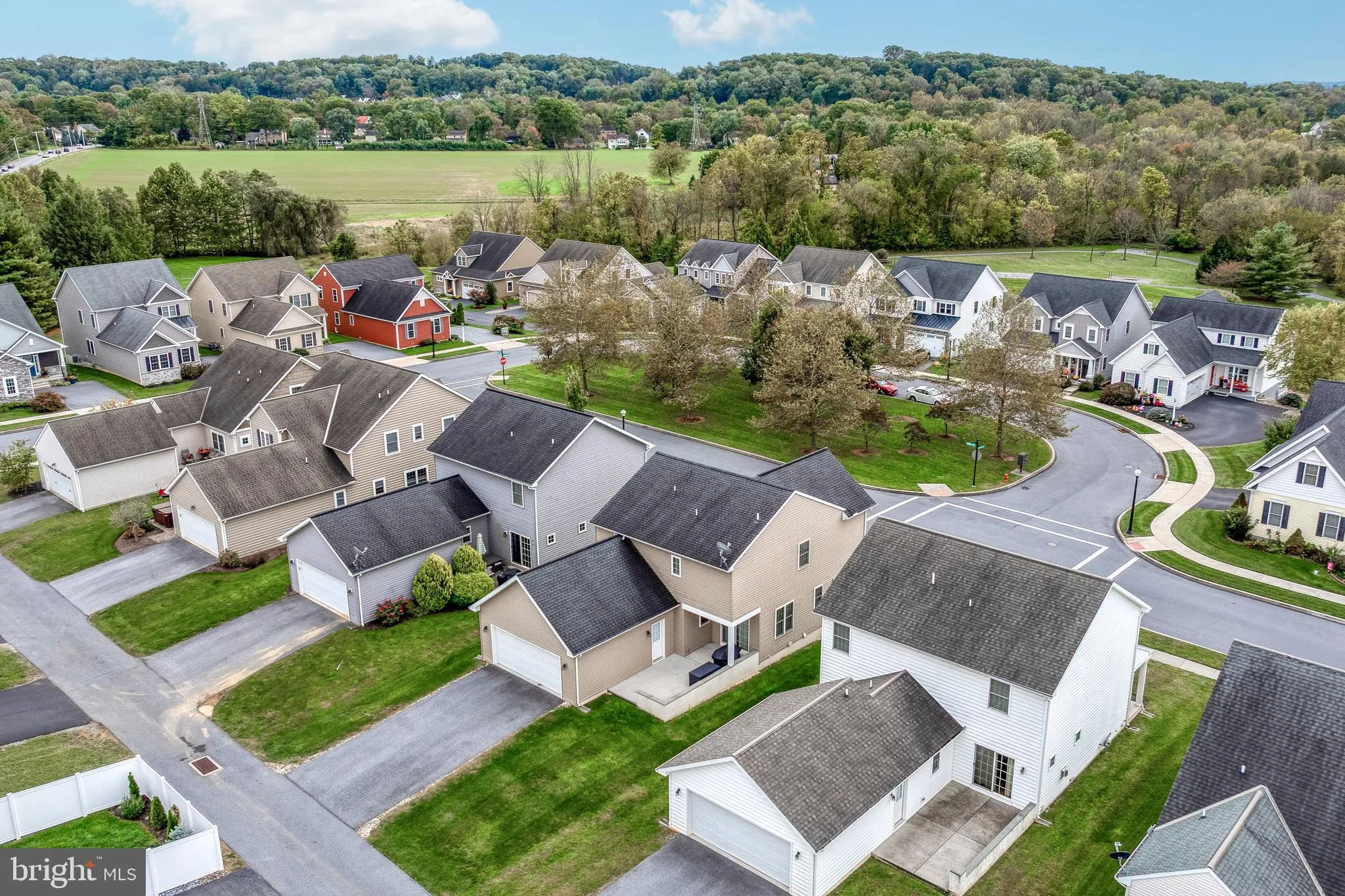 Lancaster, Pennsylvania 17601, United States, 3 Bedrooms Bedrooms, ,3 BathroomsBathrooms,Residential,Coming Soon,227470