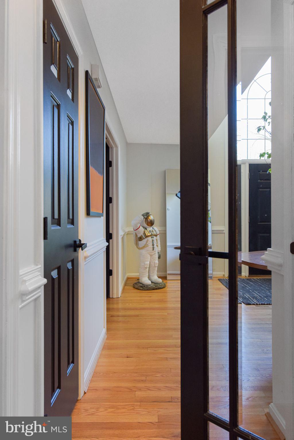 SILVERBROOK - Residential