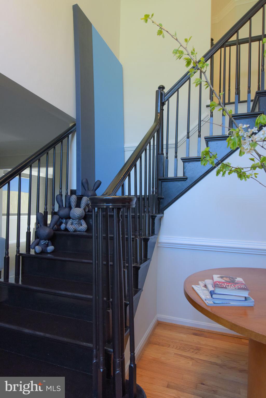 SILVERBROOK - Residential