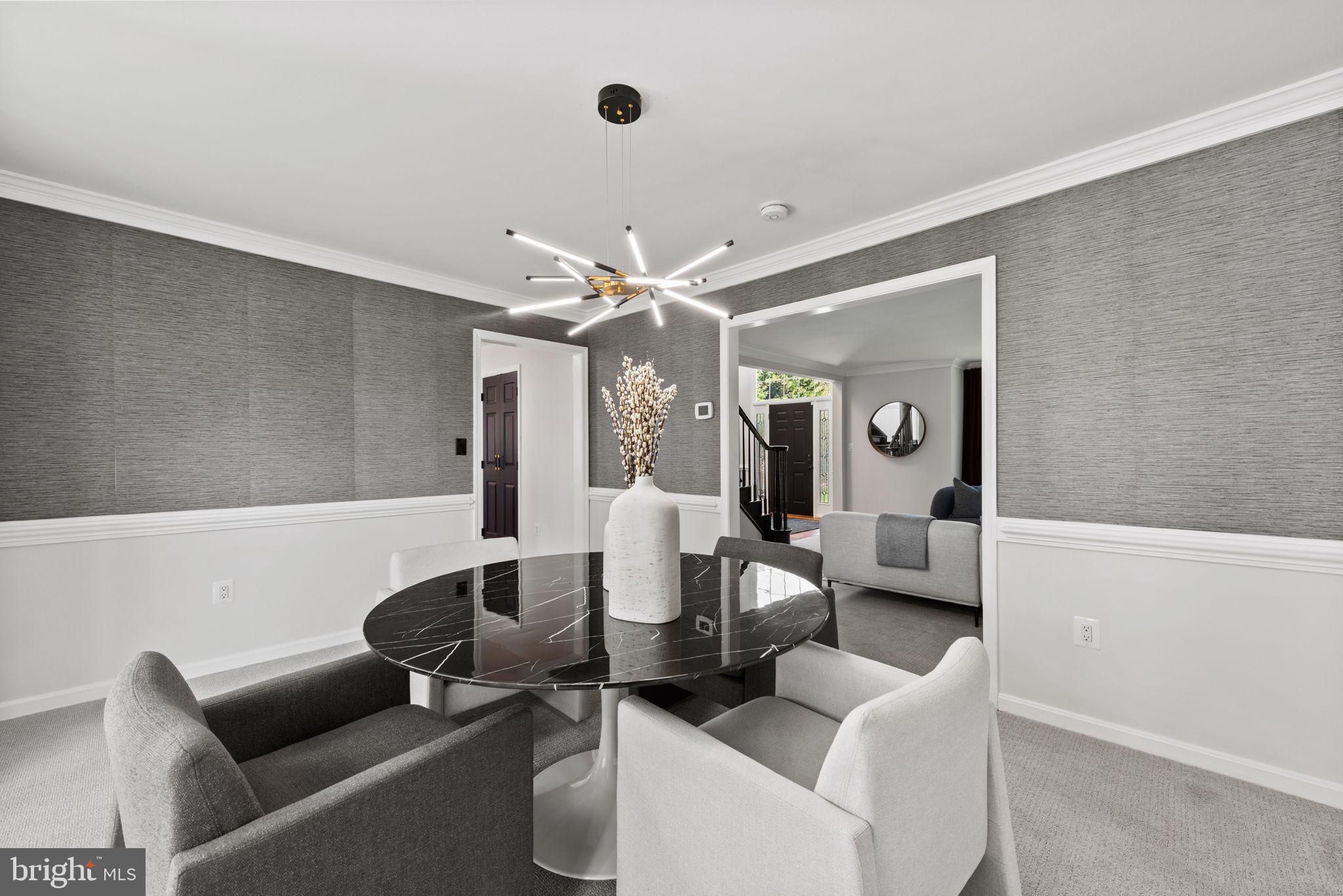 SILVERBROOK - Residential