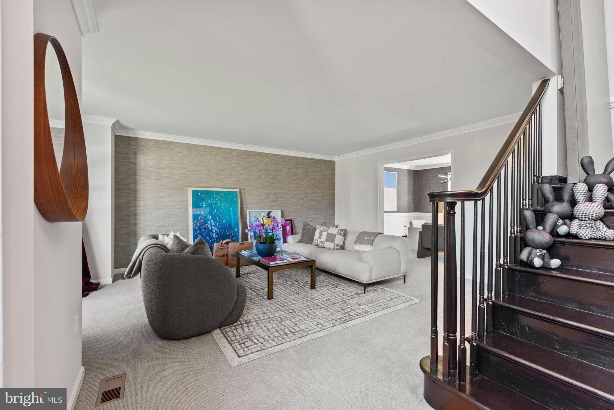 SILVERBROOK - Residential