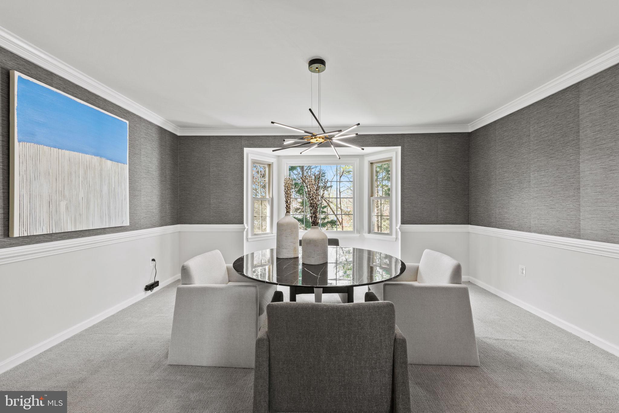 SILVERBROOK - Residential