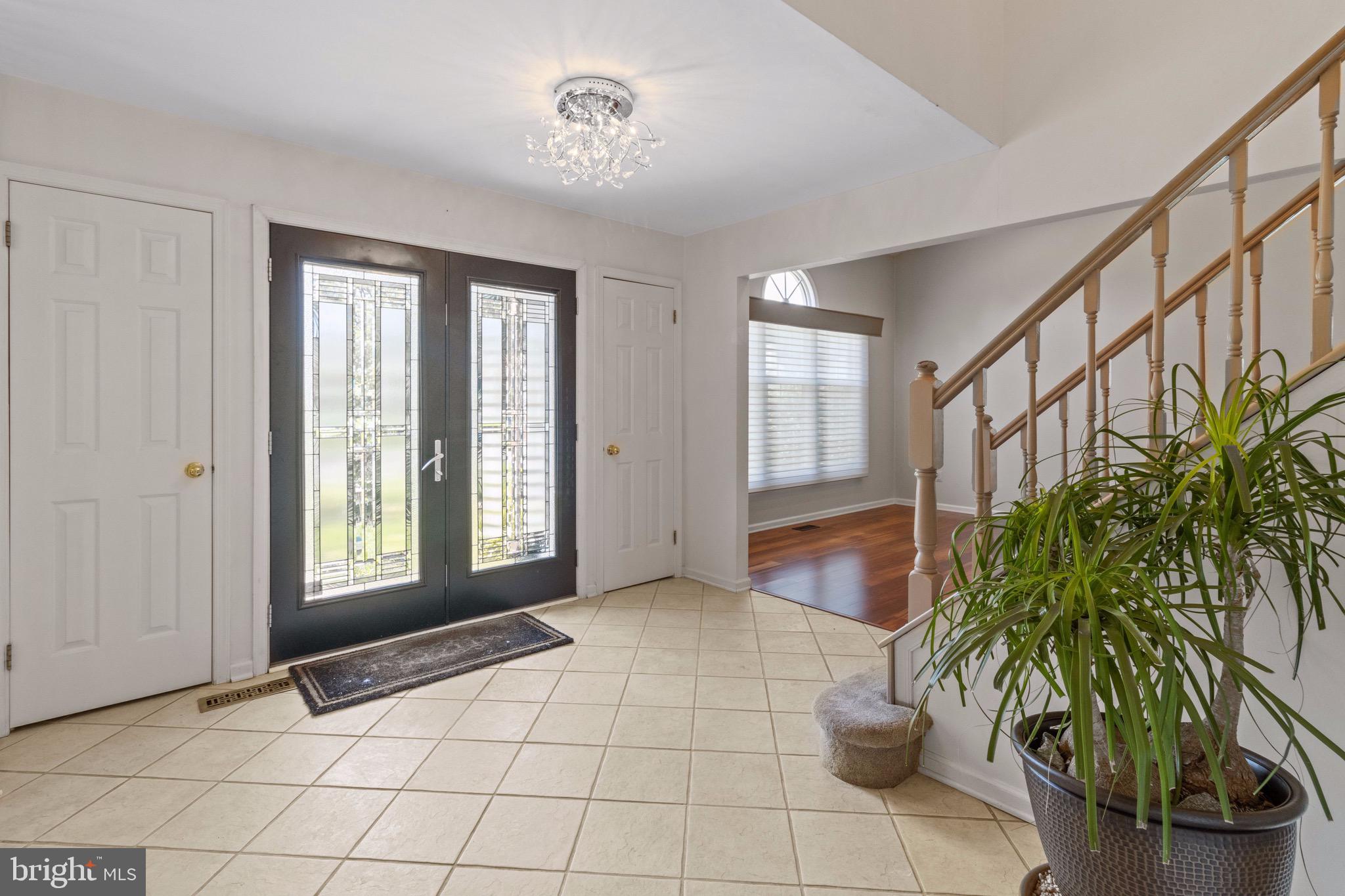 NEWTOWN GATE - Residential