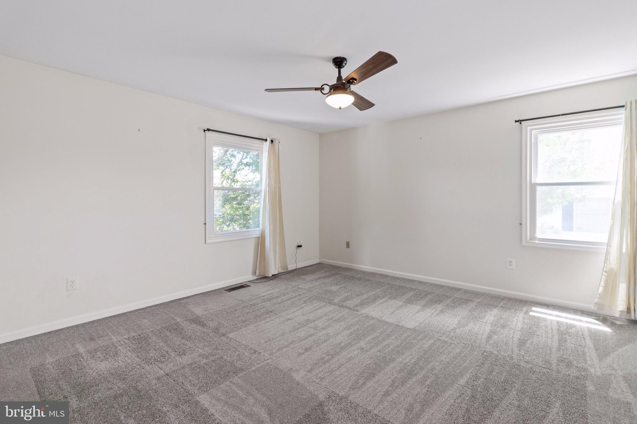 NEWTOWN GATE - Residential