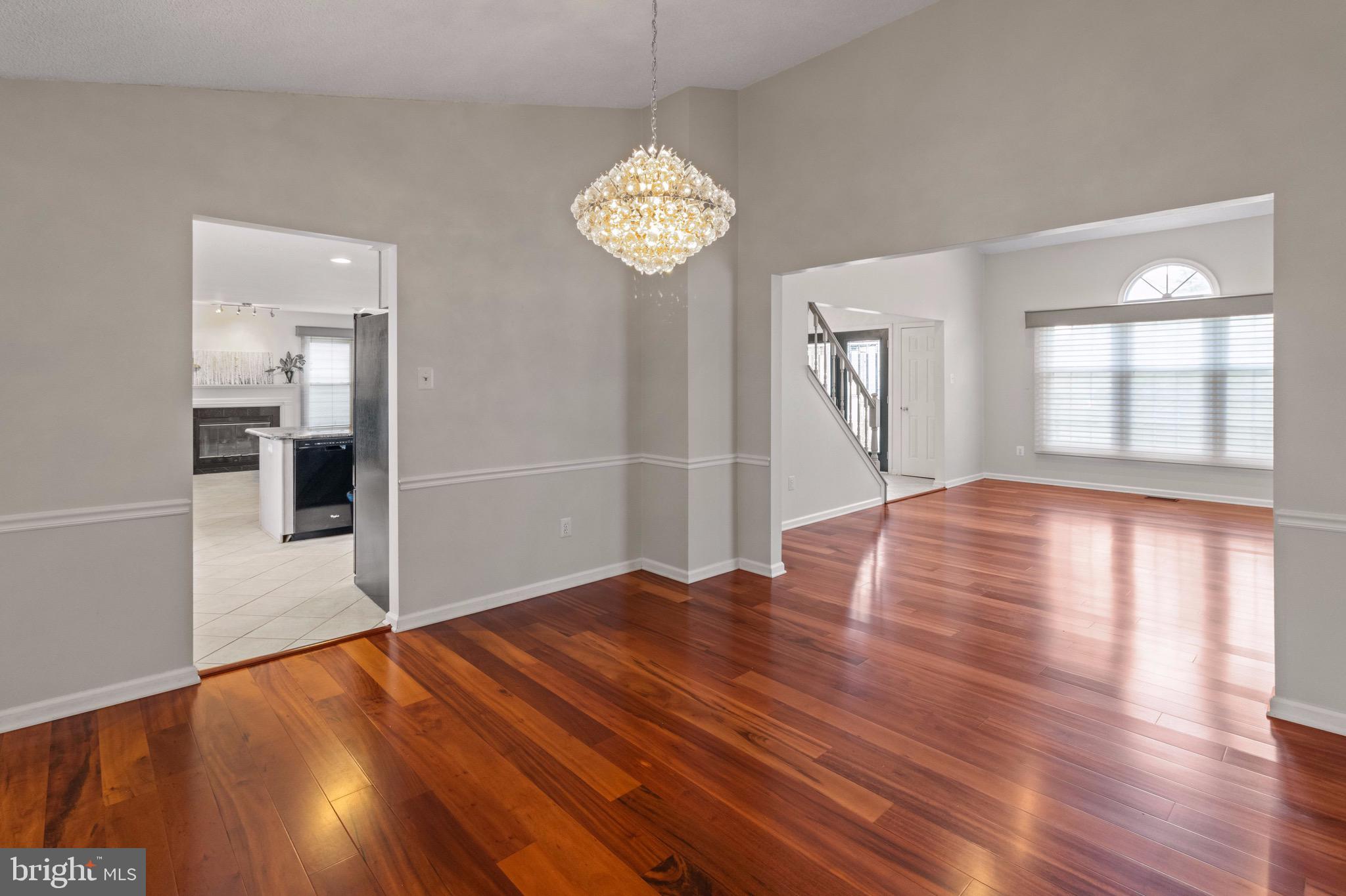 NEWTOWN GATE - Residential