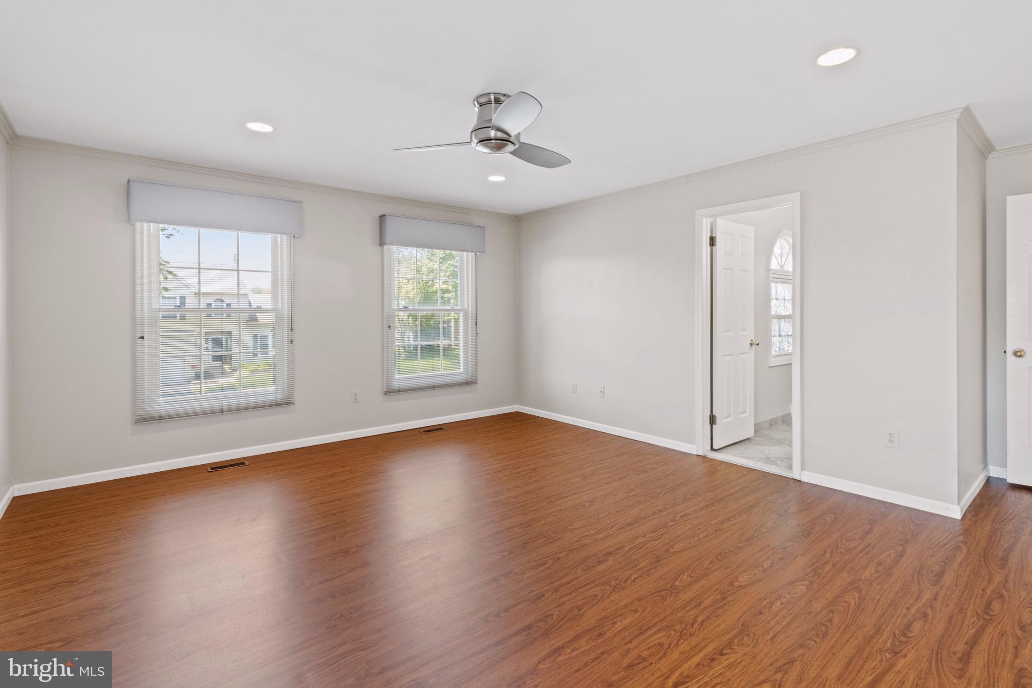 NEWTOWN GATE - Residential