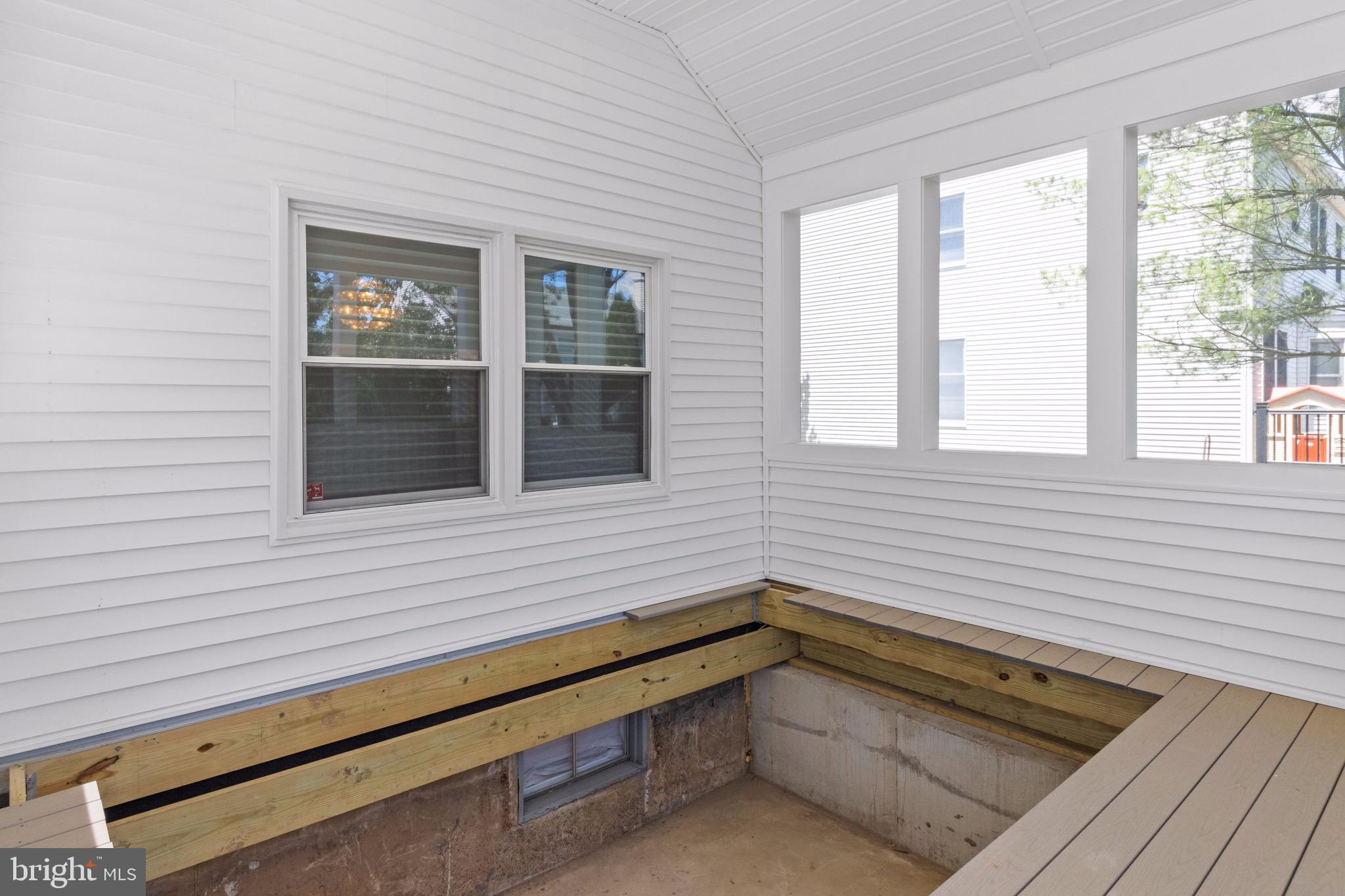 NEWTOWN GATE - Residential