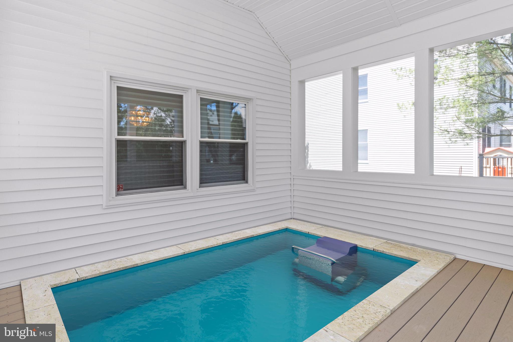 NEWTOWN GATE - Residential