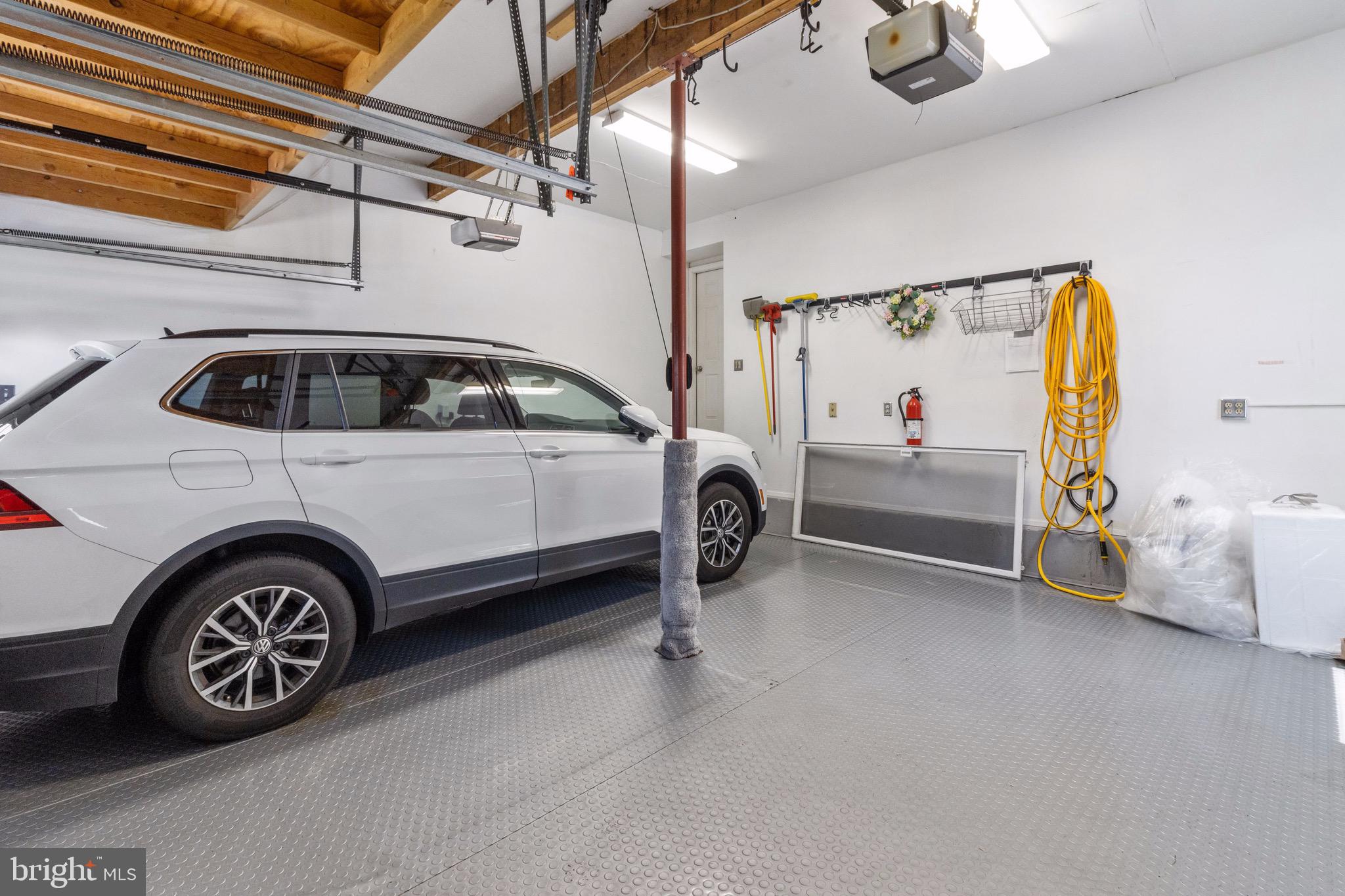 NEWTOWN GATE - Residential