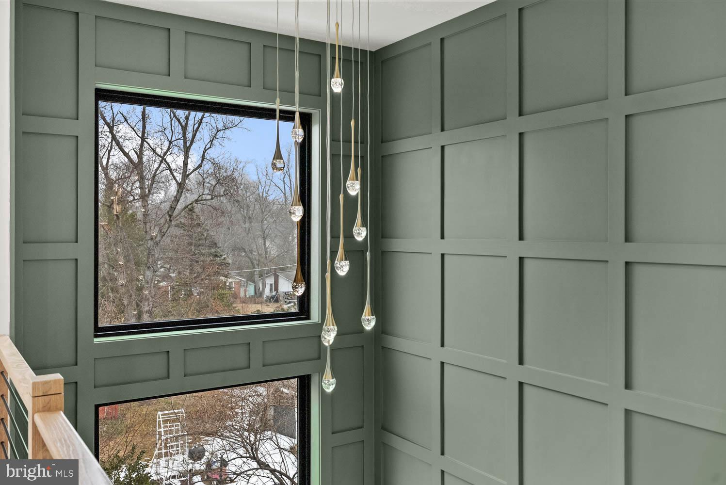 VIENNA WOODS - Residential