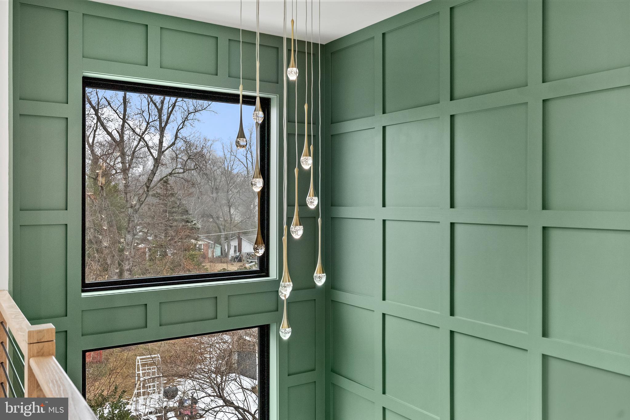 VIENNA WOODS - Residential