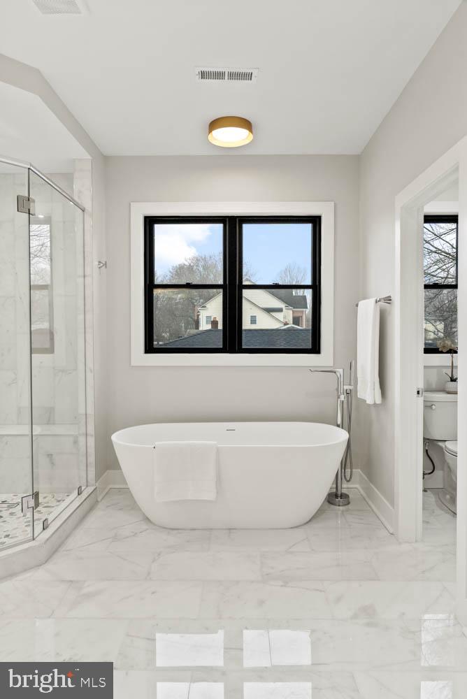 VIENNA WOODS - Residential