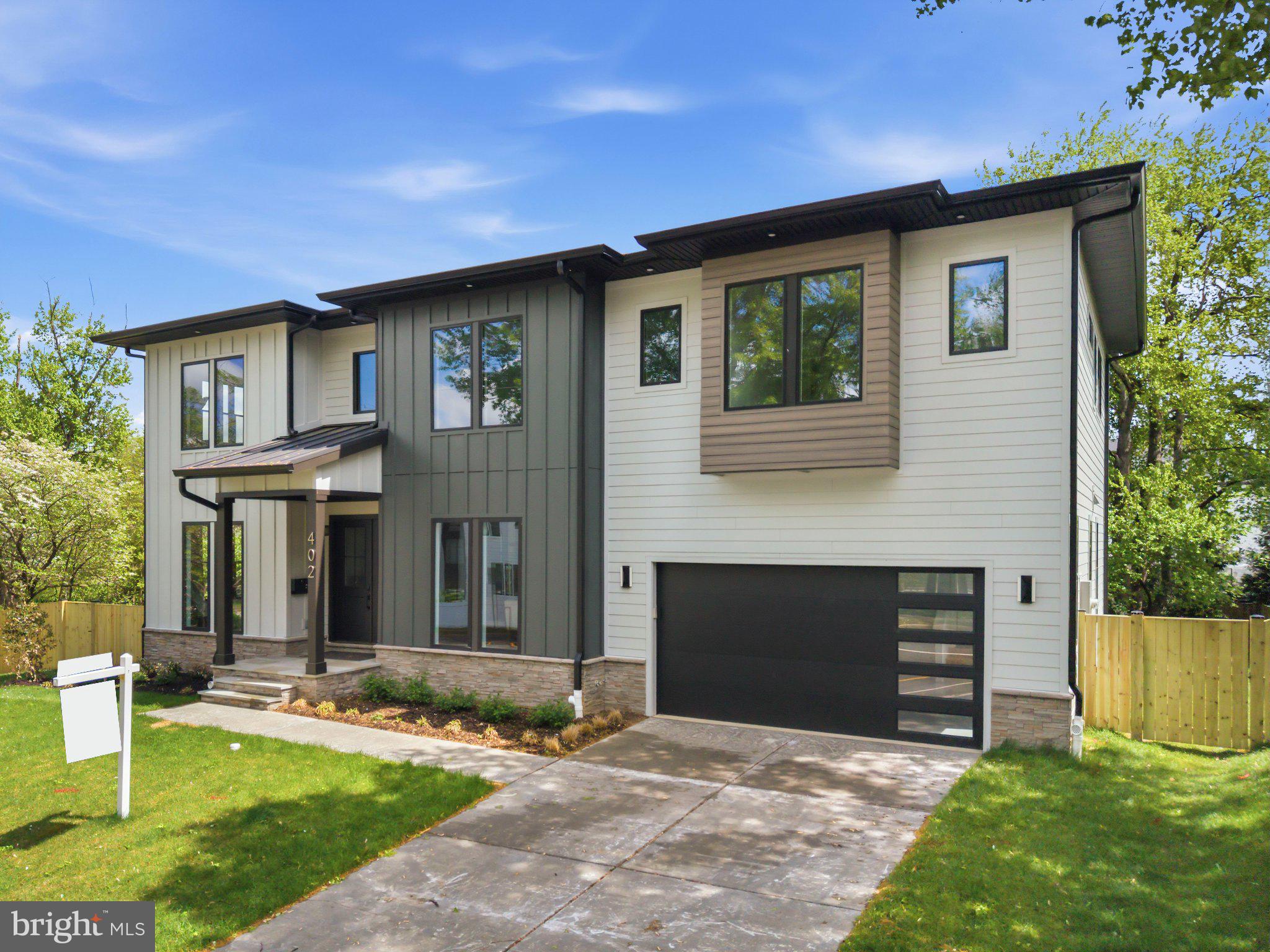 VIENNA WOODS - Residential