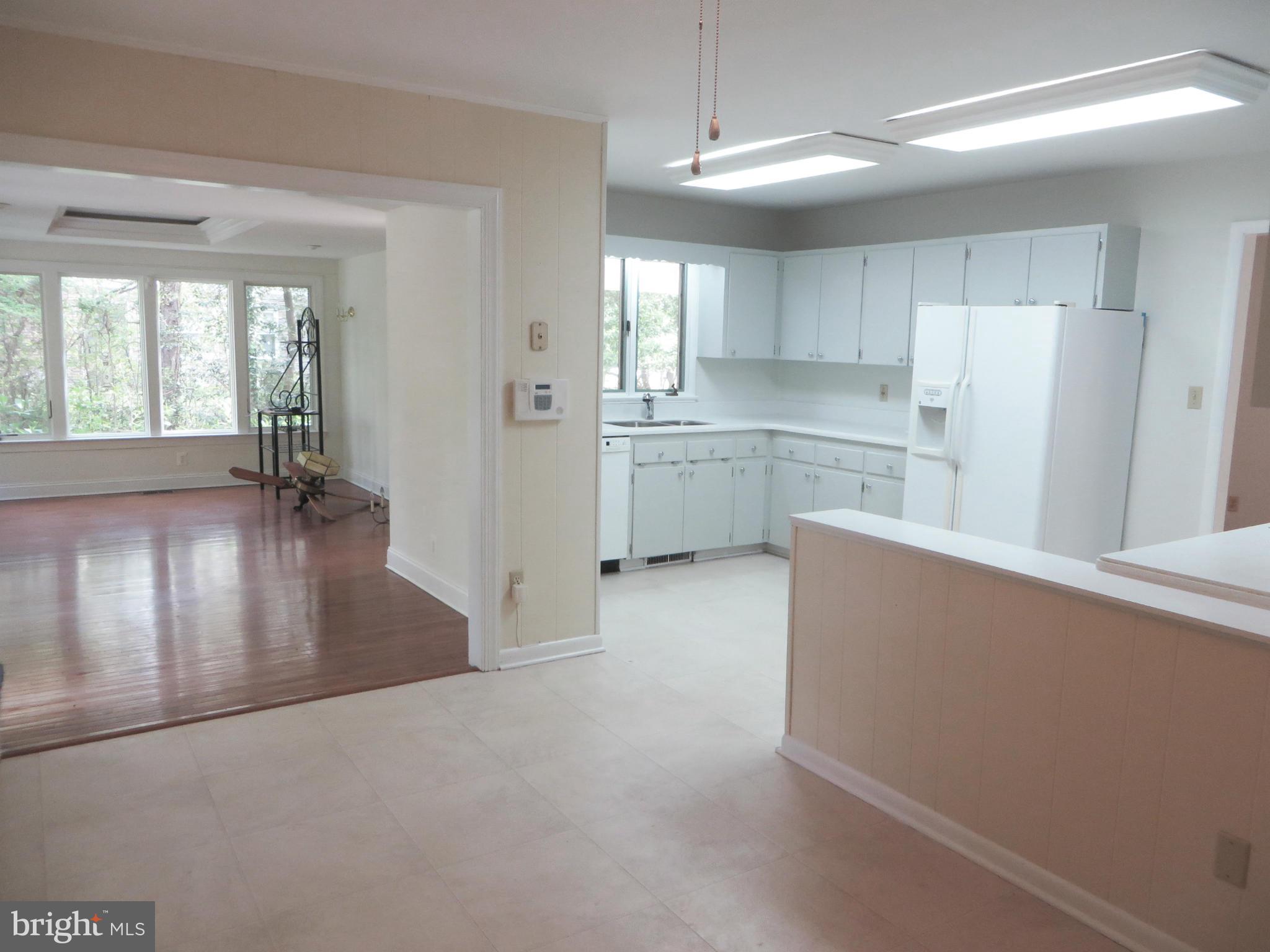 ESPERANZA FARMS - Residential