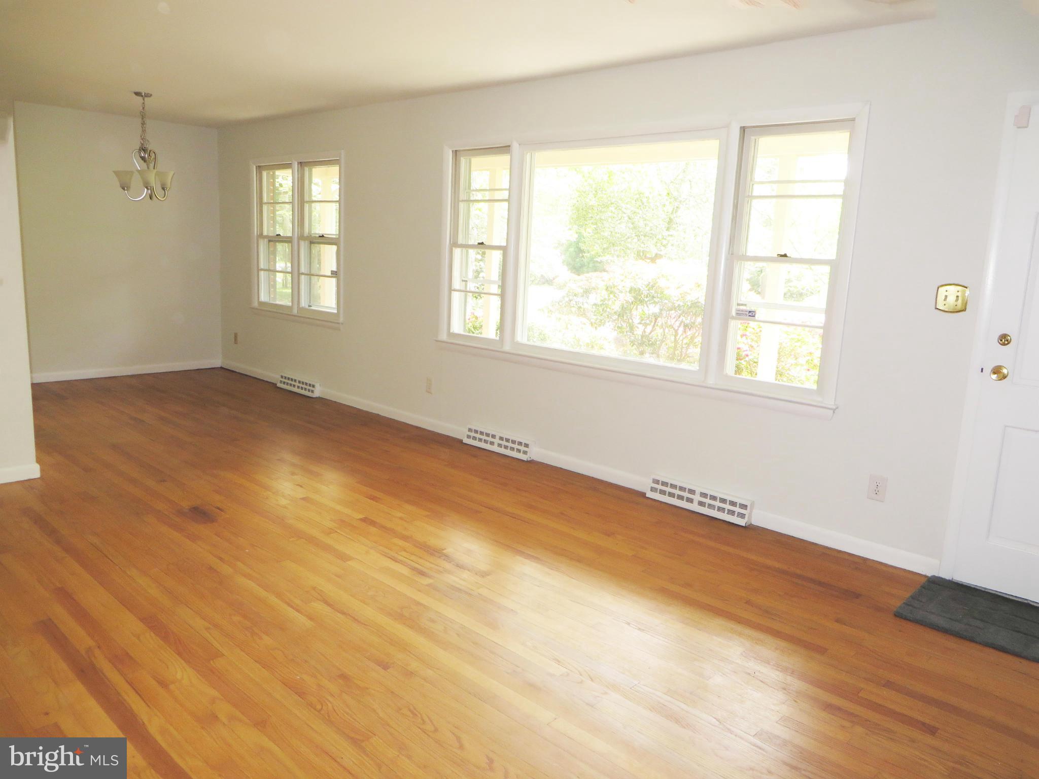 ESPERANZA FARMS - Residential