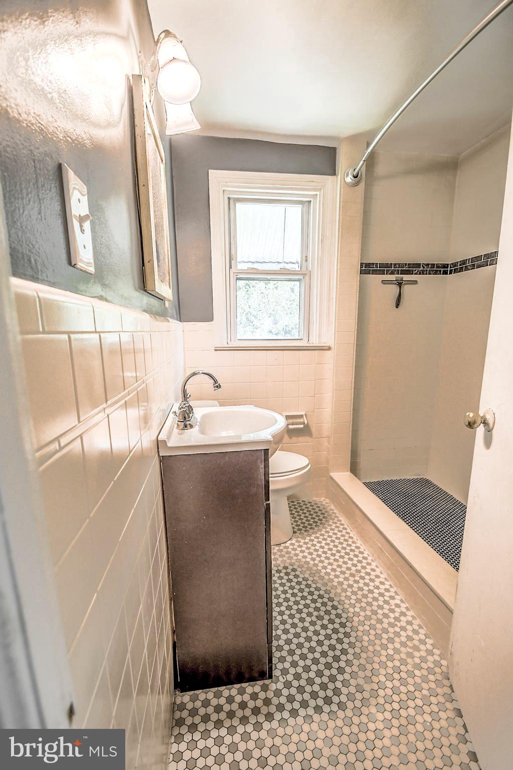 ARDMORE - Residential Lease