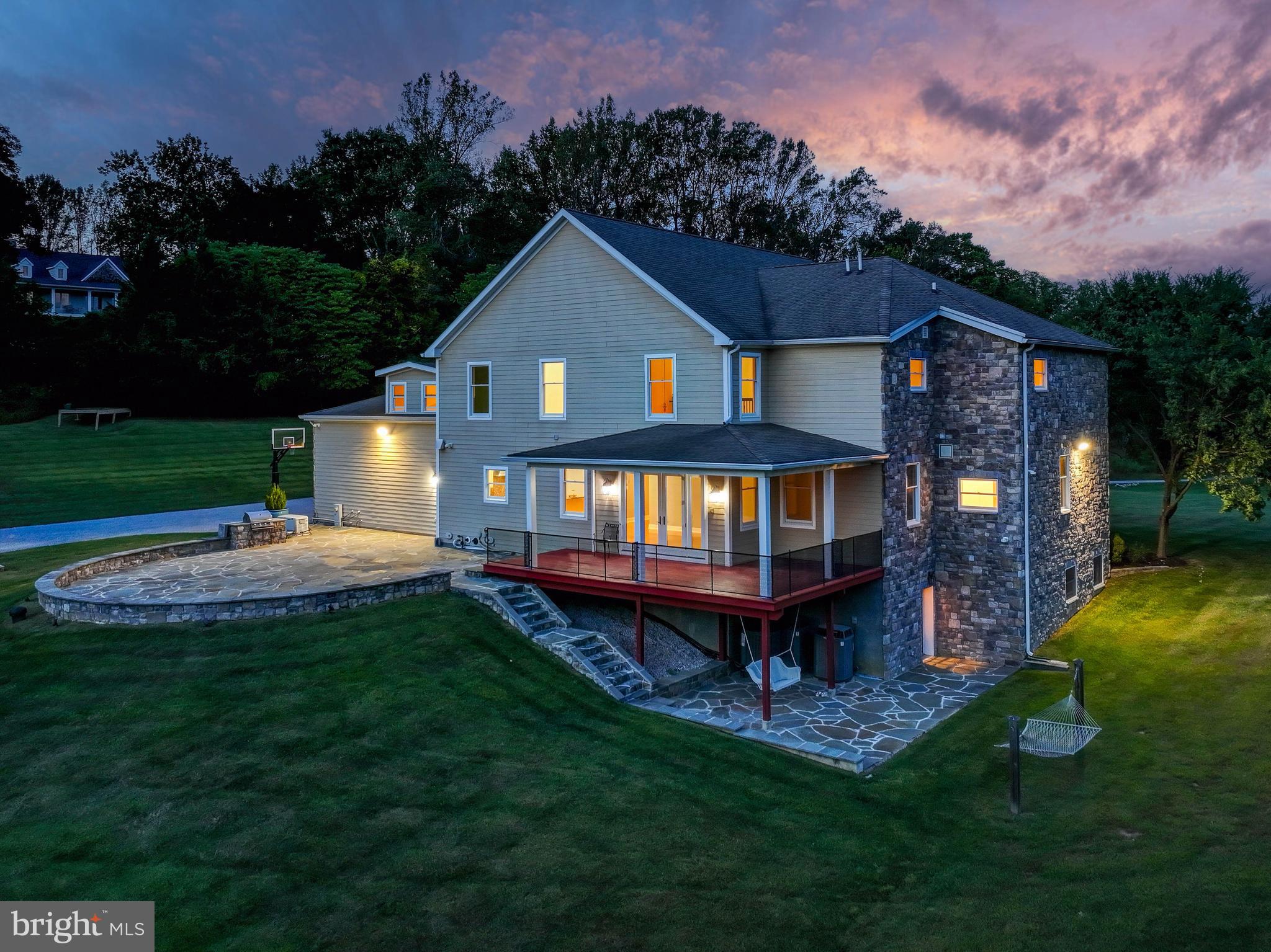 WORTHINGTON - Residential