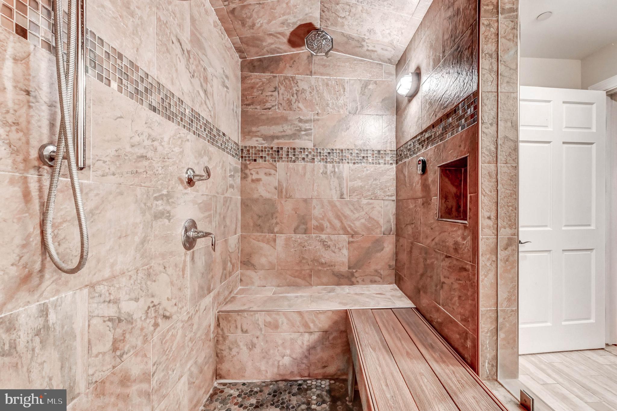 WORTHINGTON - Residential