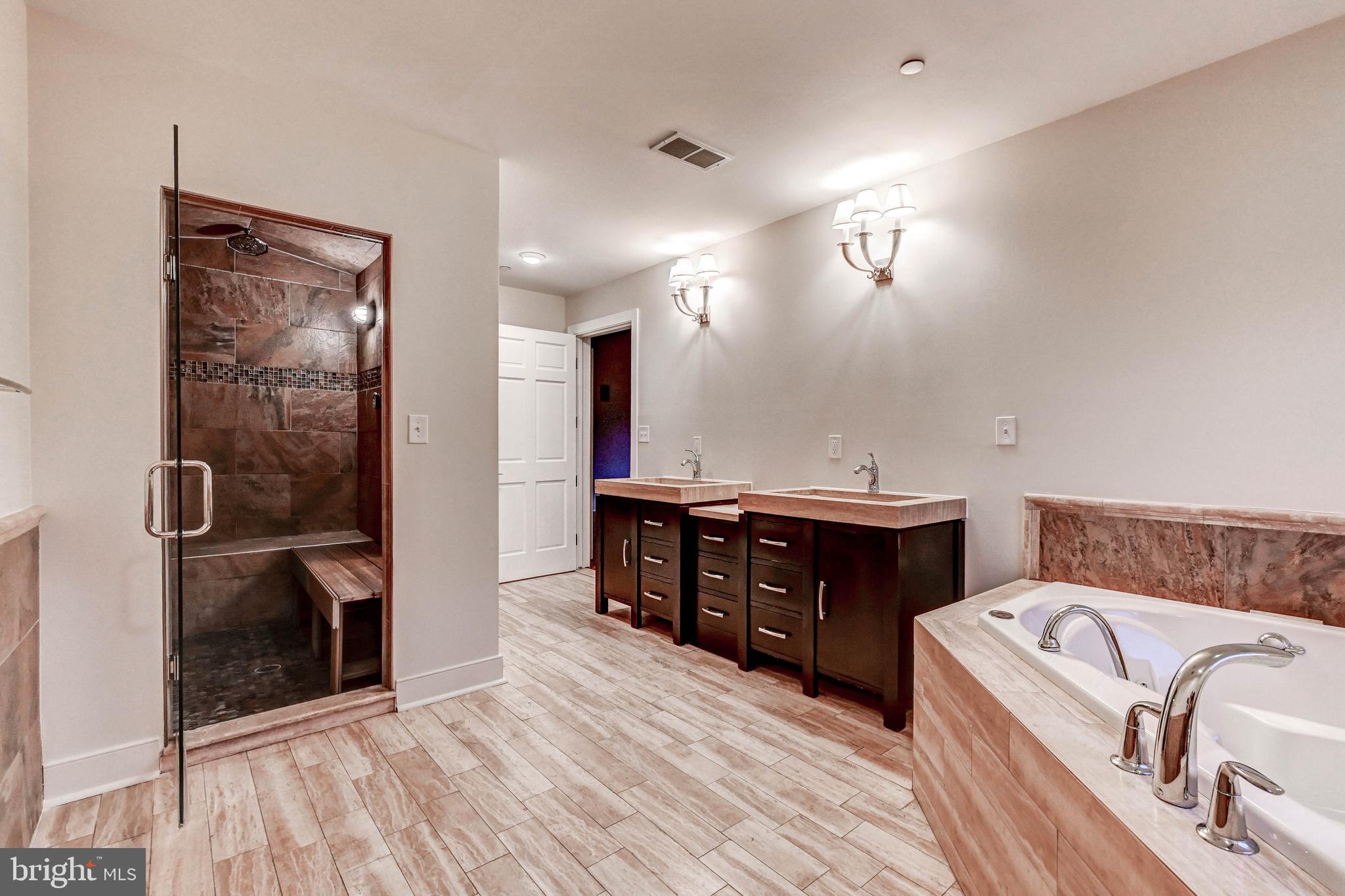 WORTHINGTON - Residential