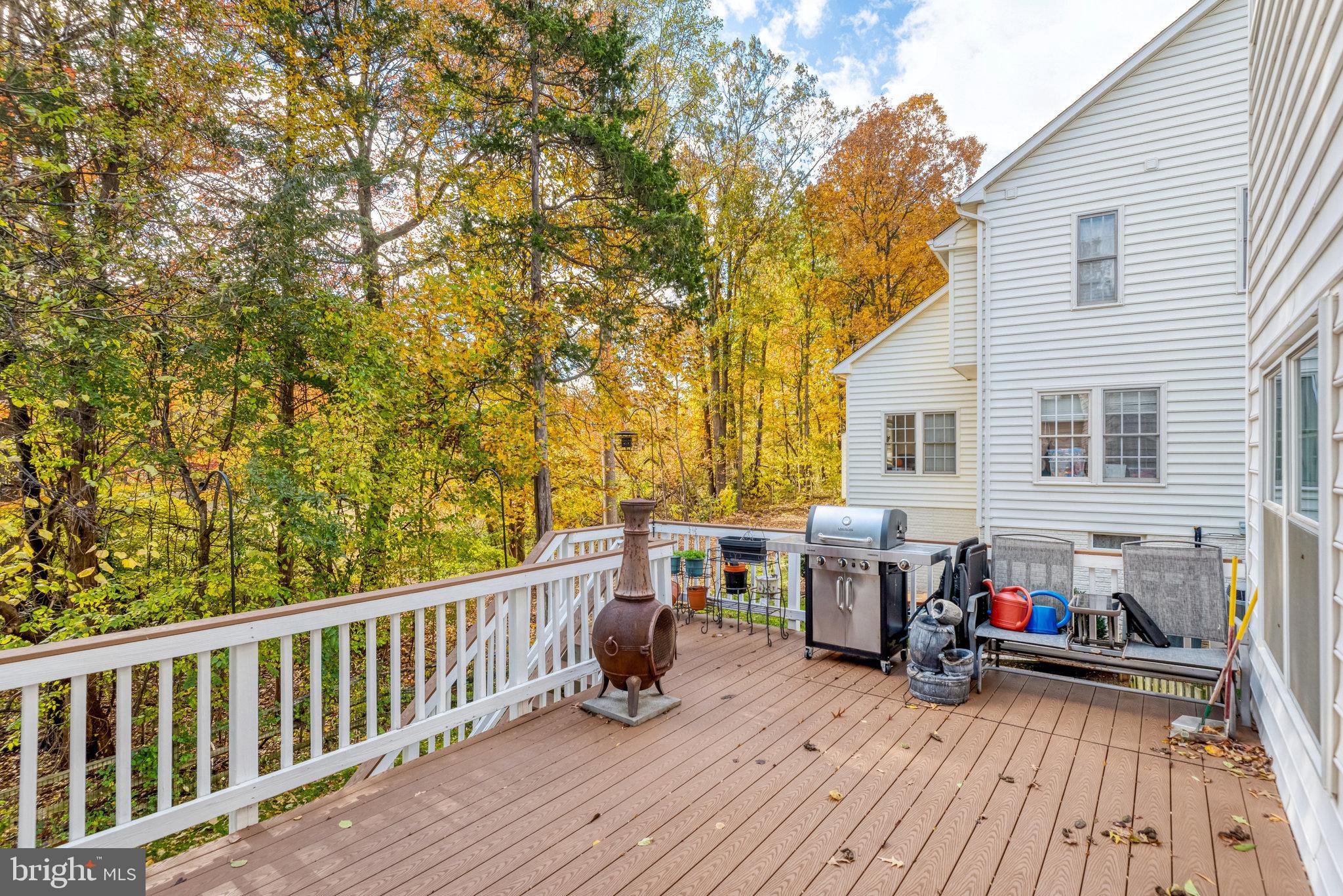 VIRGINIA OAKS - Residential