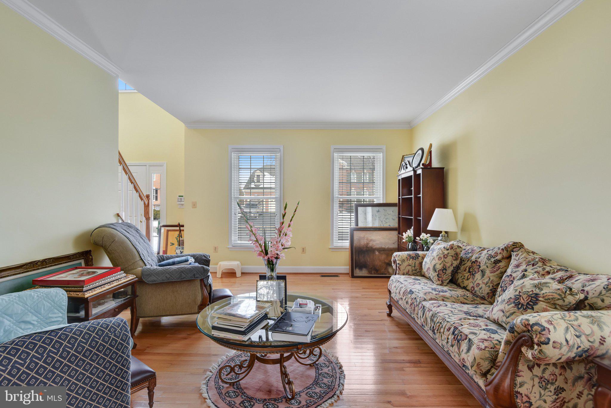 VIRGINIA OAKS - Residential