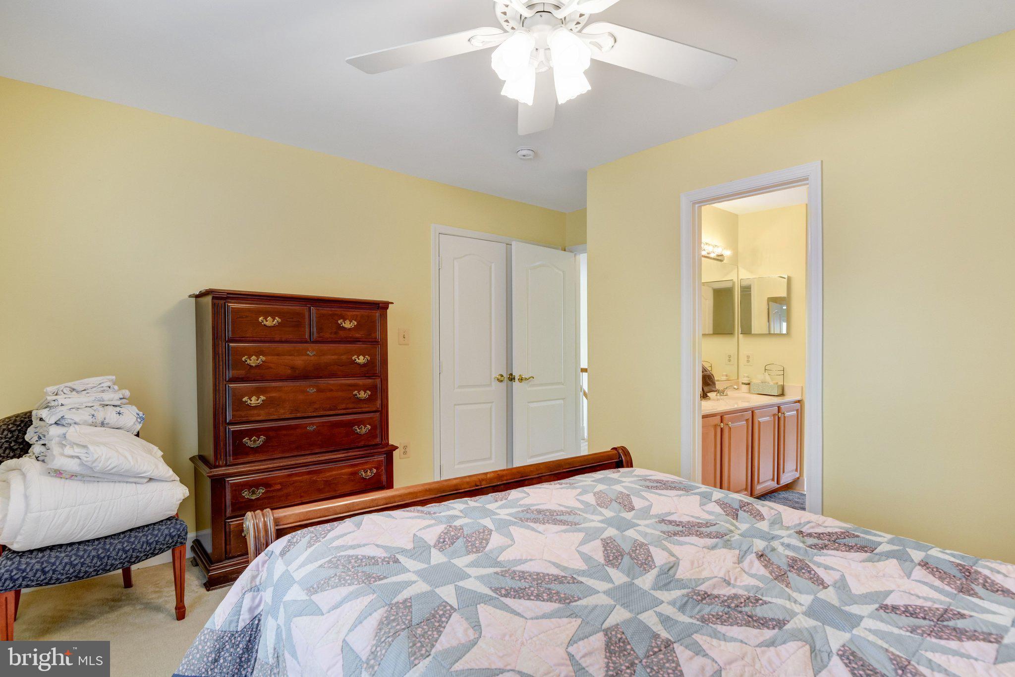 VIRGINIA OAKS - Residential