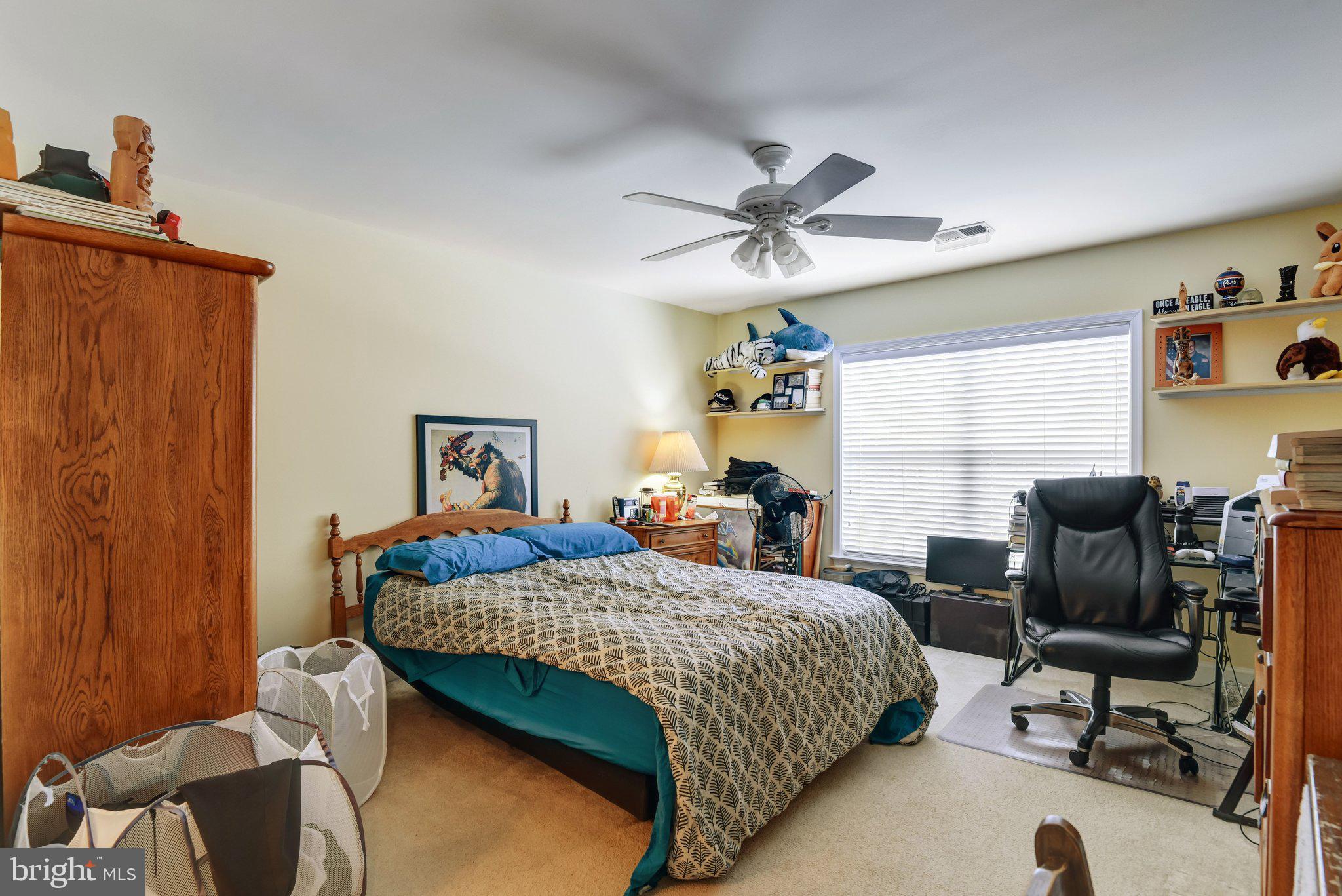 VIRGINIA OAKS - Residential