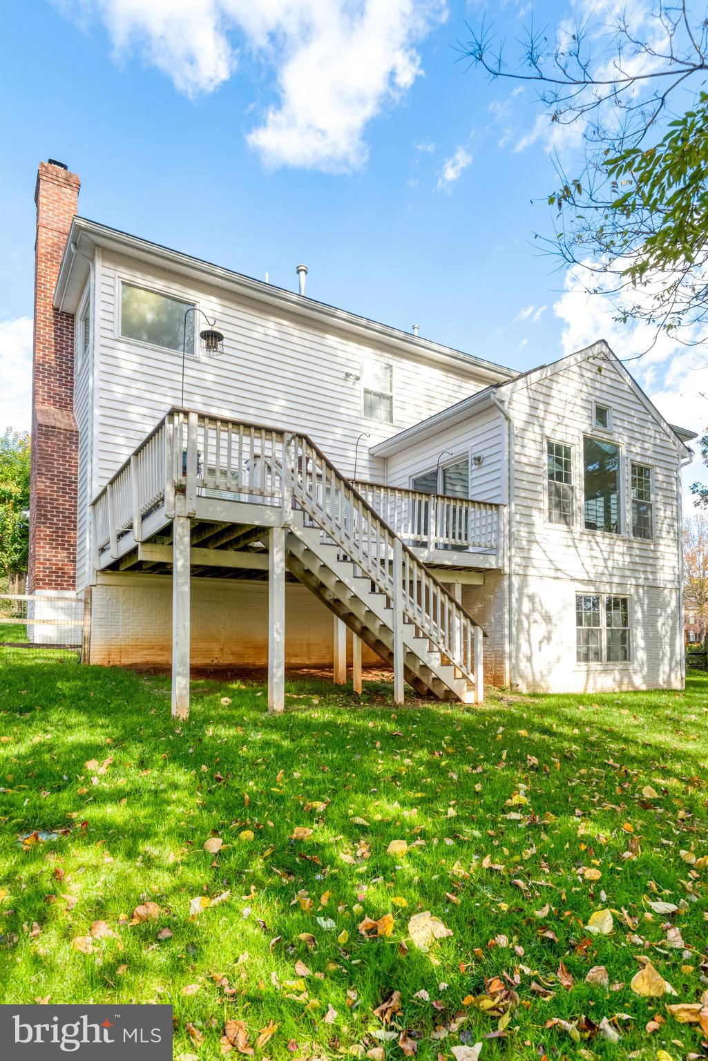 VIRGINIA OAKS - Residential