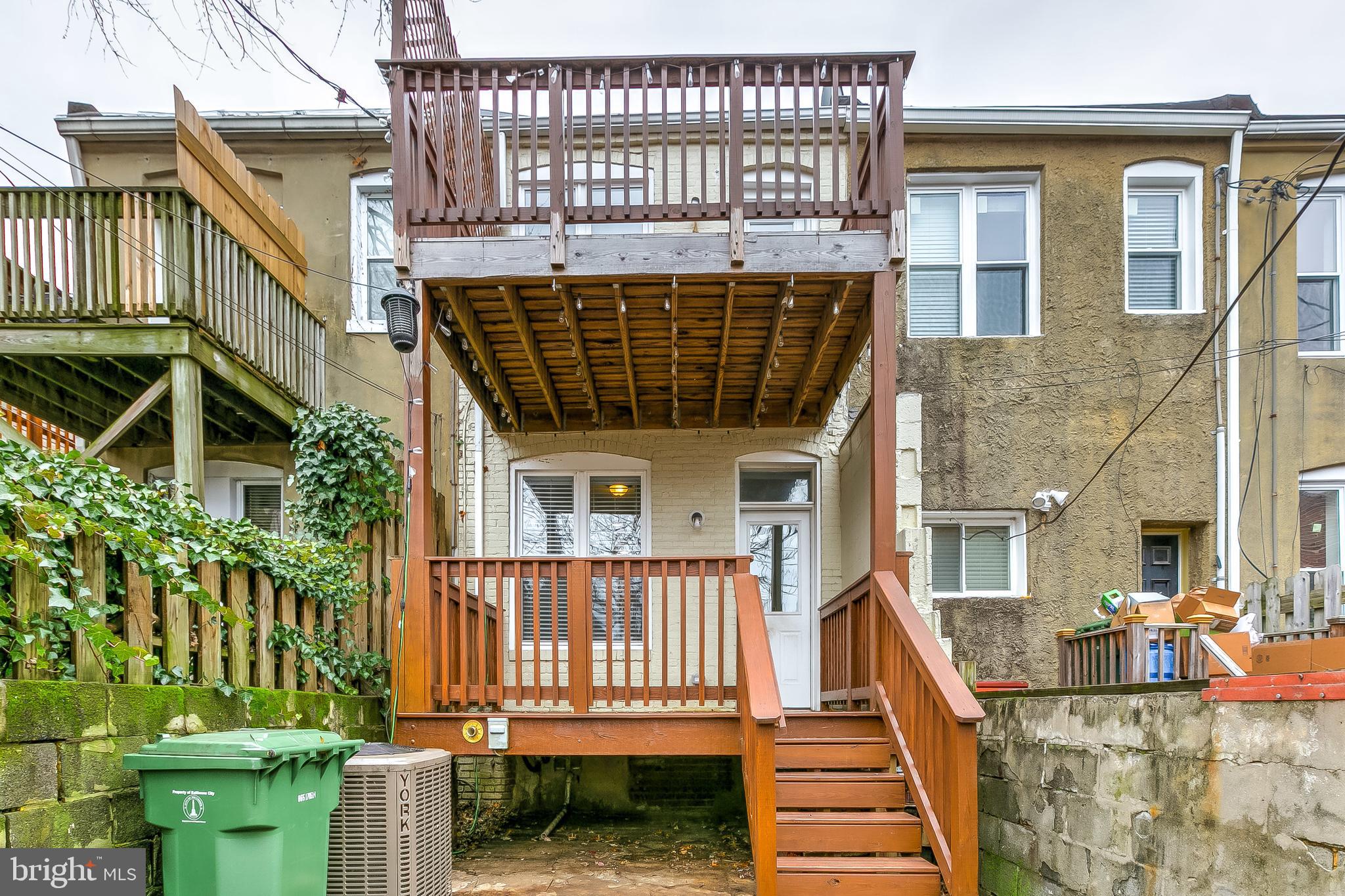 BUTCHER'S HILL - Residential