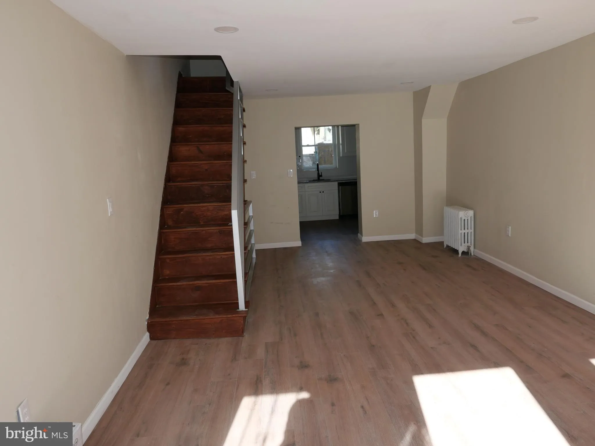 Philadelphia, Pennsylvania 19148, United States, 3 Bedrooms Bedrooms, ,2 BathroomsBathrooms,Residential,Active,184011