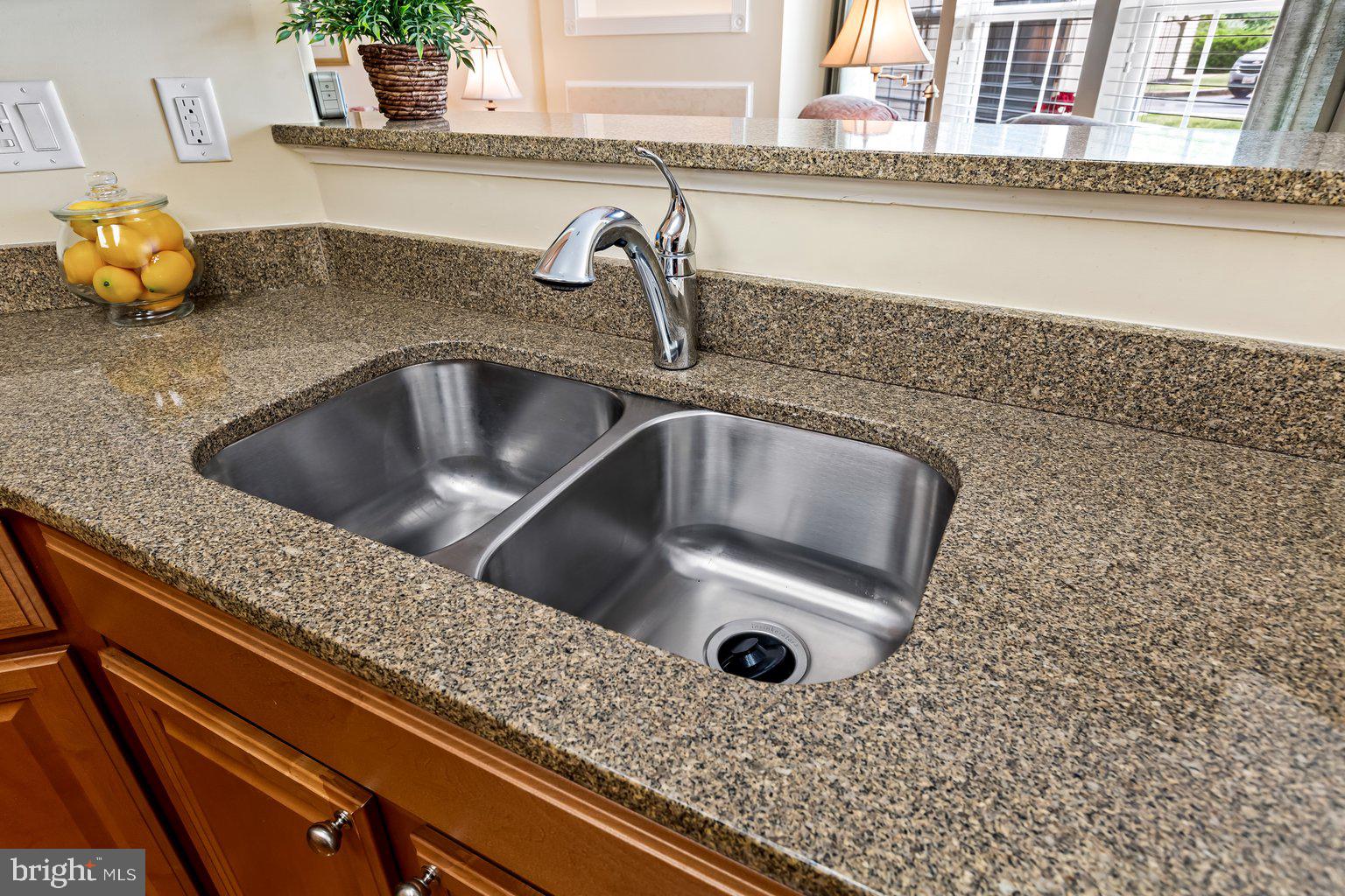 HEARTHSTONE AT VILLAGE CREST CONDOMINIUMS - Residential