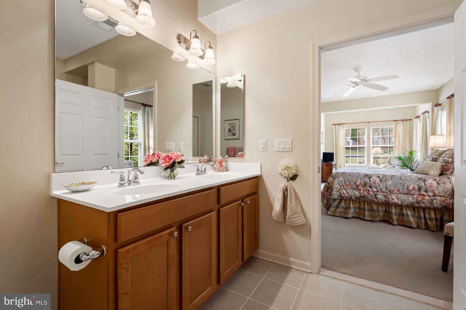 HEARTHSTONE AT VILLAGE CREST CONDOMINIUMS - Residential