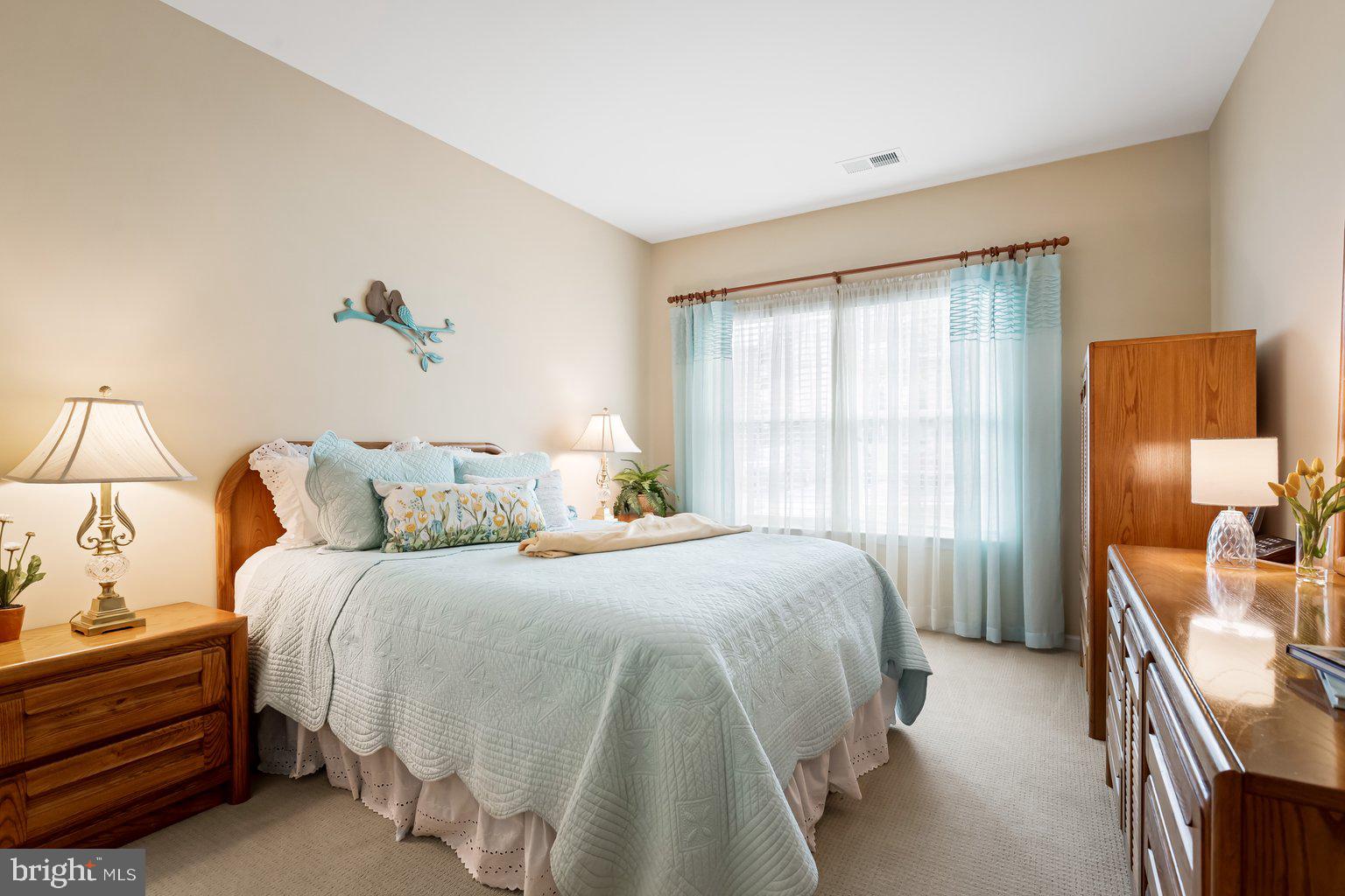 HEARTHSTONE AT VILLAGE CREST CONDOMINIUMS - Residential