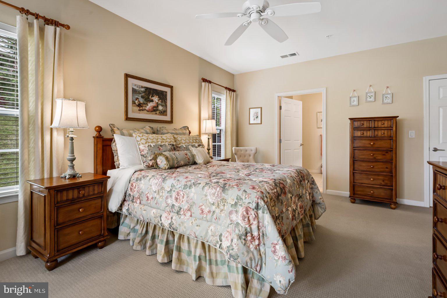 HEARTHSTONE AT VILLAGE CREST CONDOMINIUMS - Residential