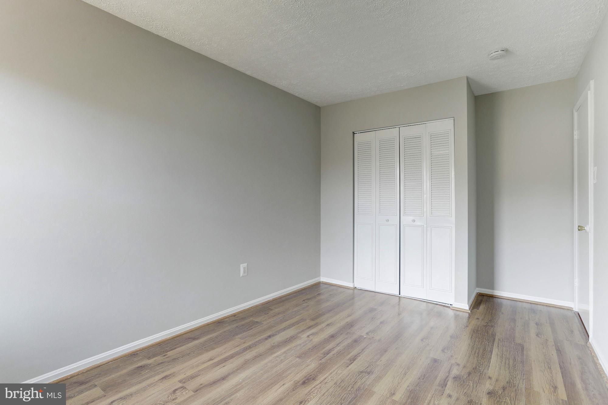 HICKORY RIDGE - Residential