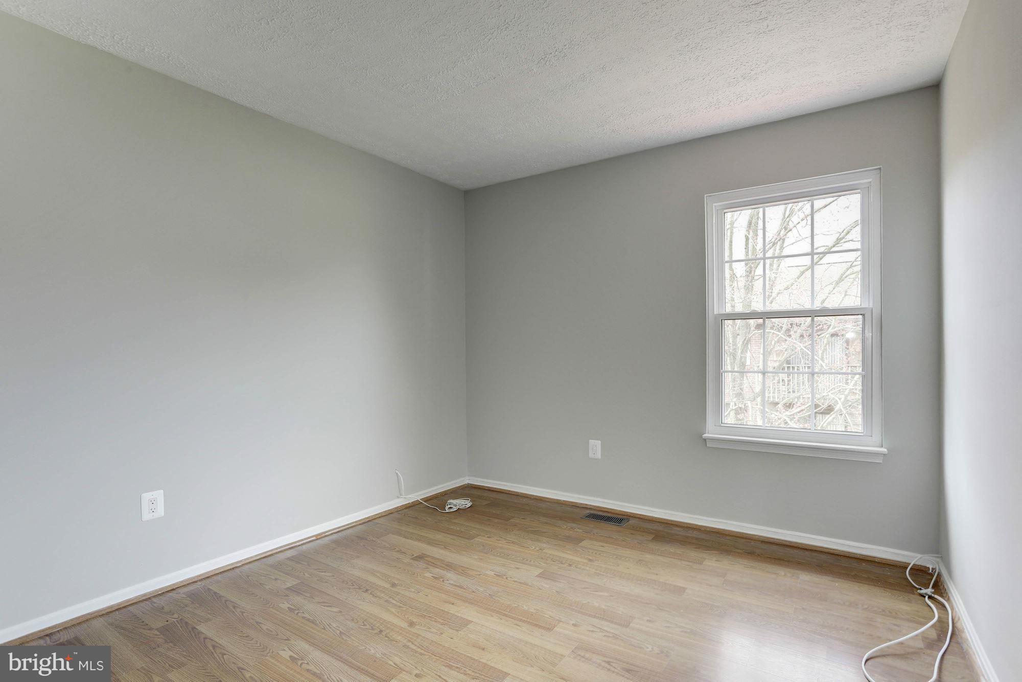 HICKORY RIDGE - Residential