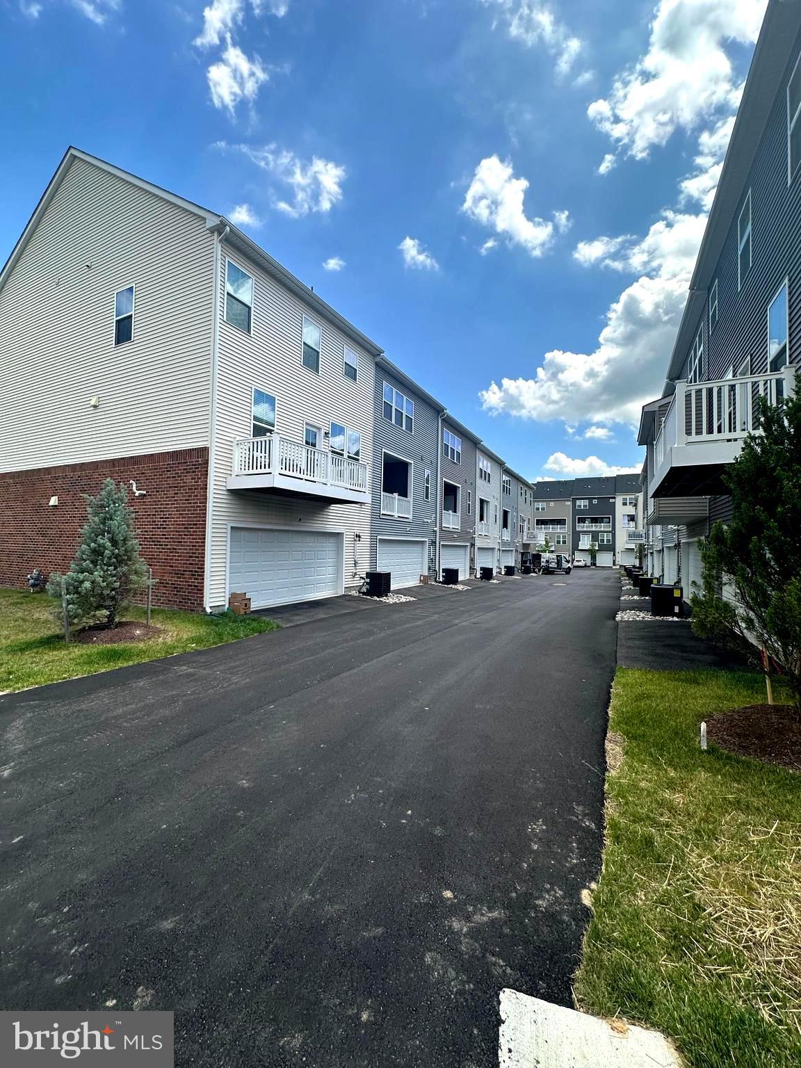 PARKSIDE AT WESTPHALIA - Residential Lease