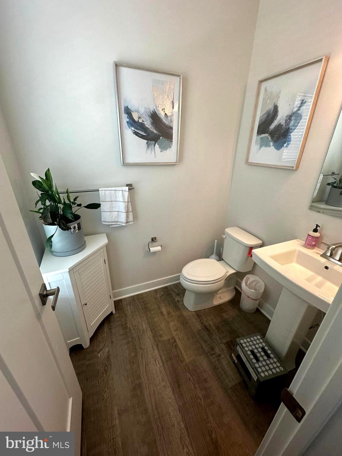 PARKSIDE AT WESTPHALIA - Residential Lease