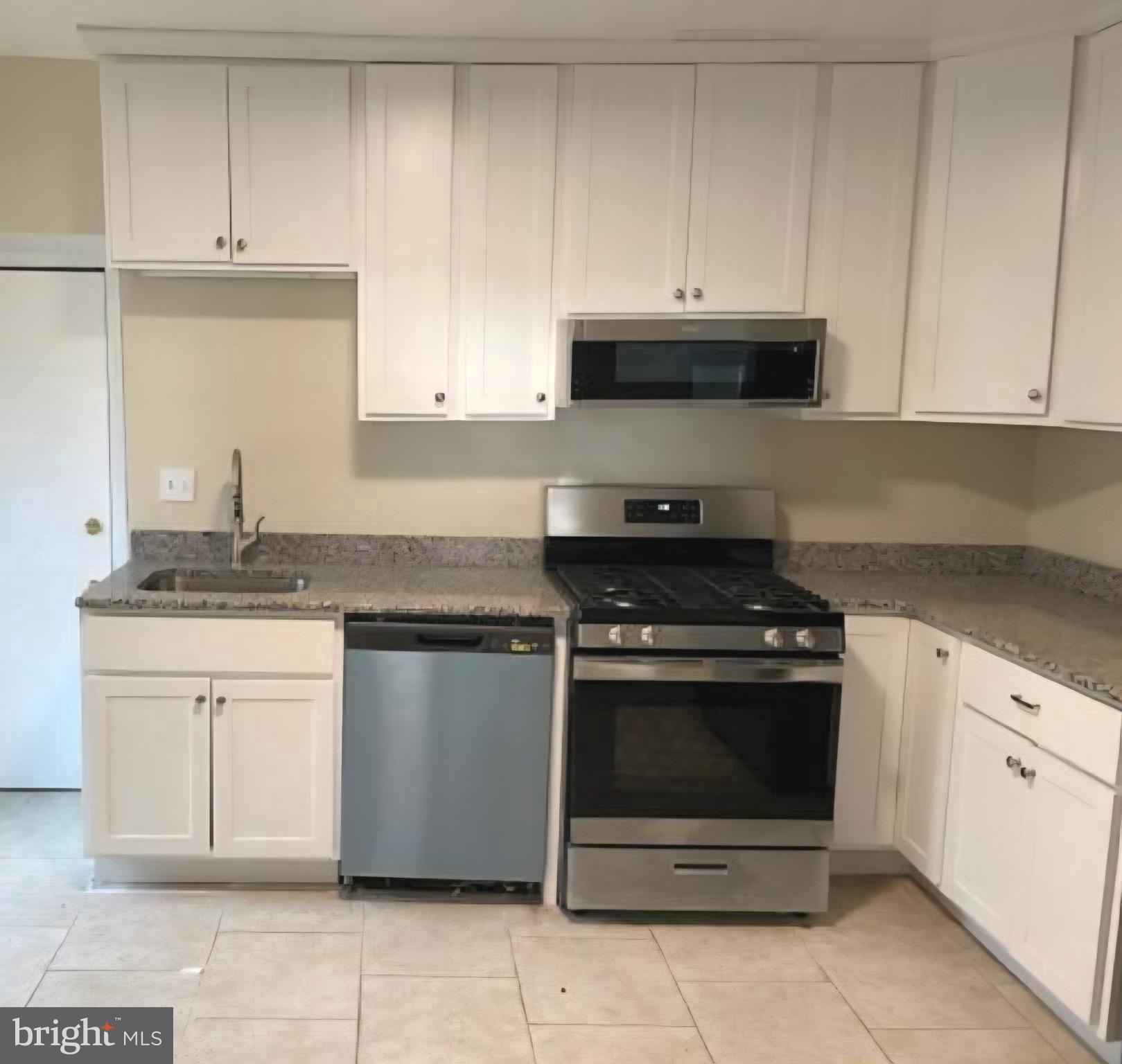 1239 CHESTNUT STREET