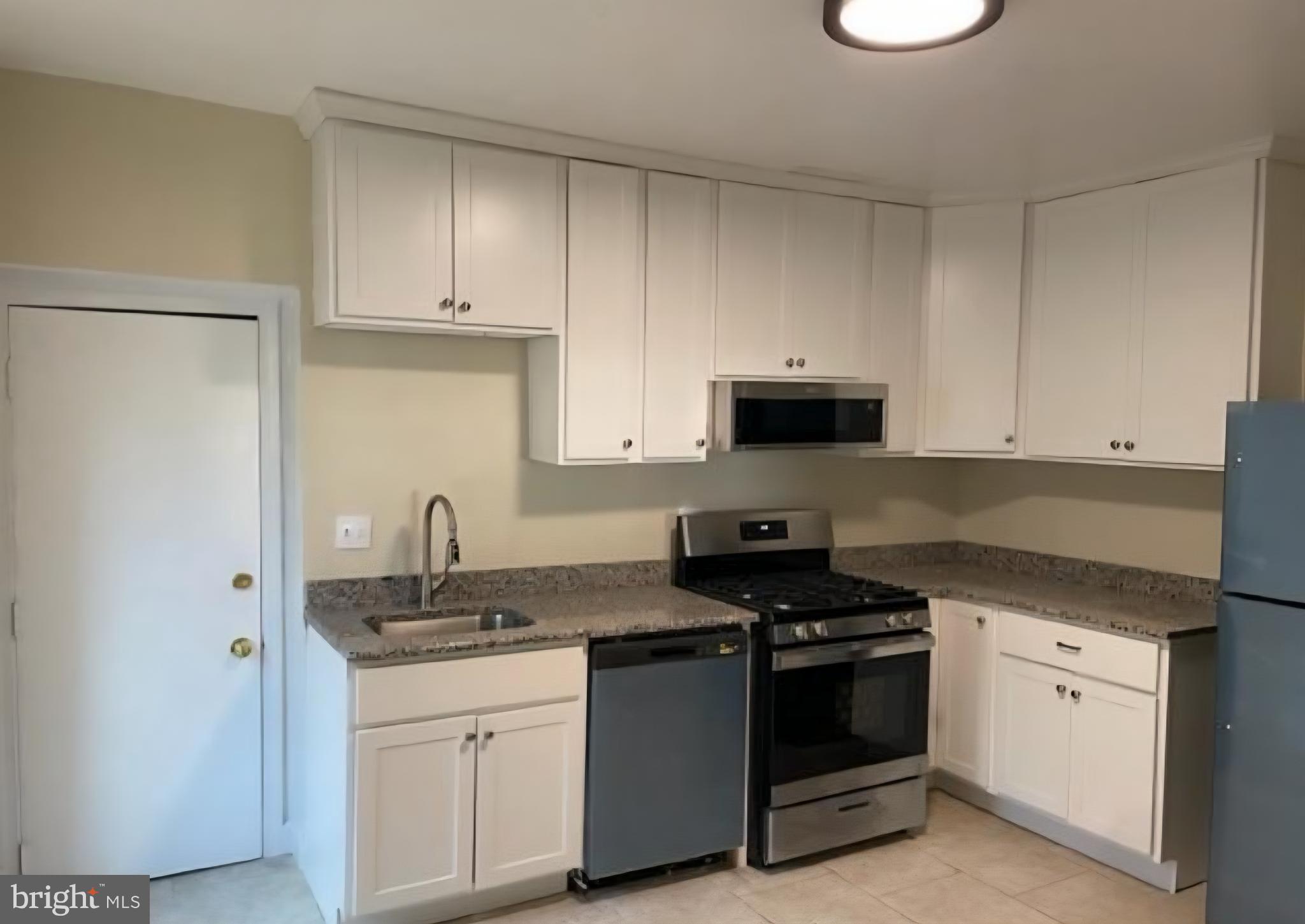 1239 CHESTNUT STREET