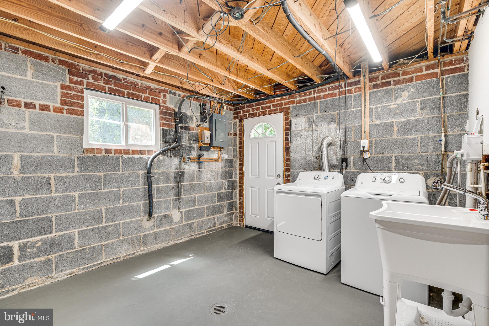 CONN AVE PARK - Residential