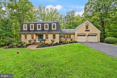Homes For Rent - 1716 Besley Road<br/> VIENNA, VA 22182