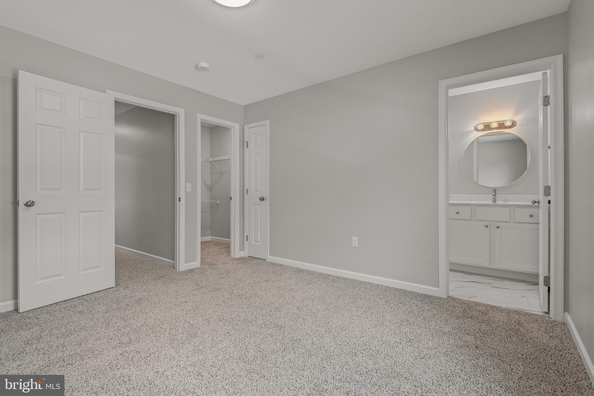 PETERSBURG COMMONS - Residential