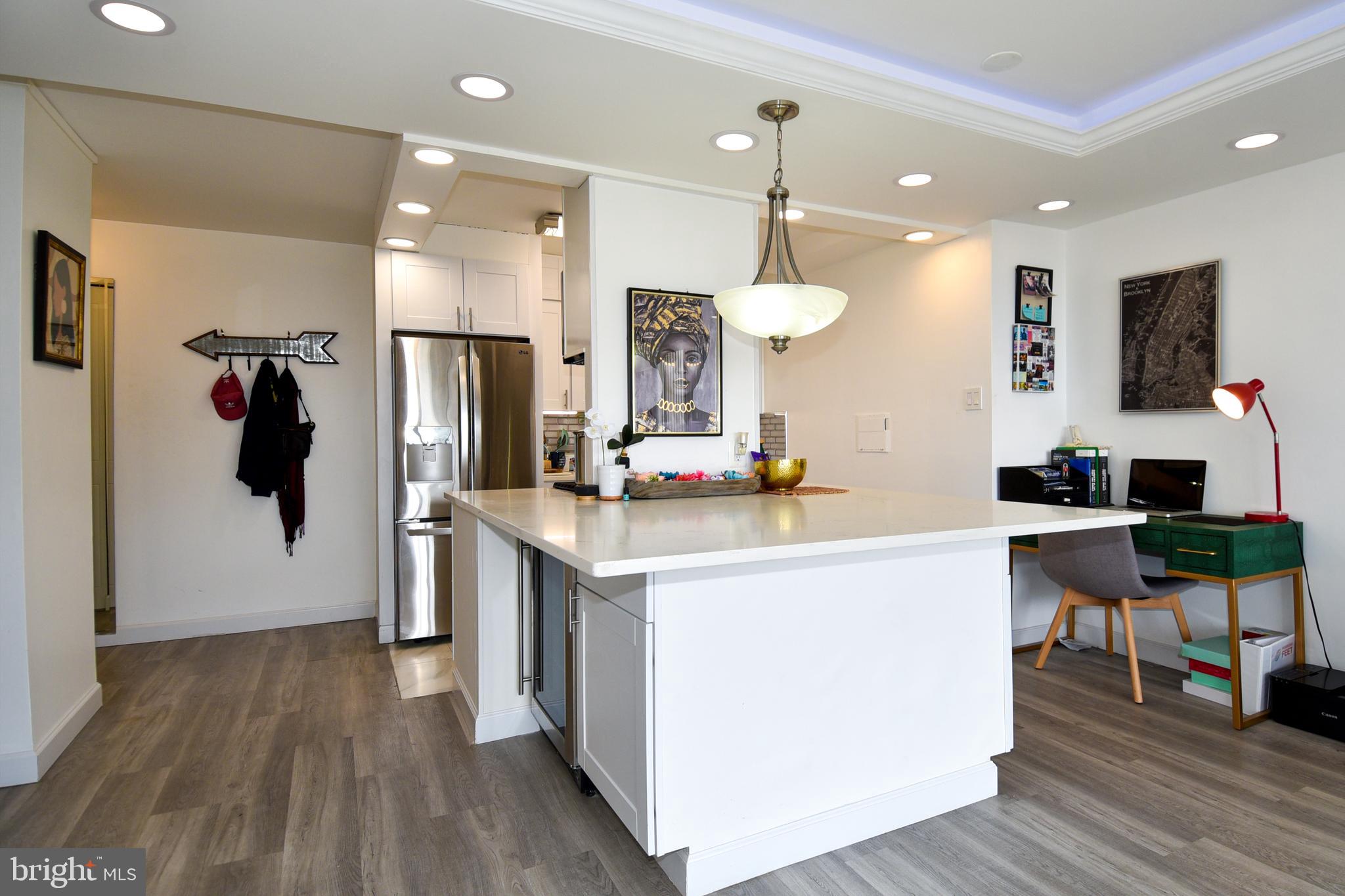 THE FOUNTAINS - Residential