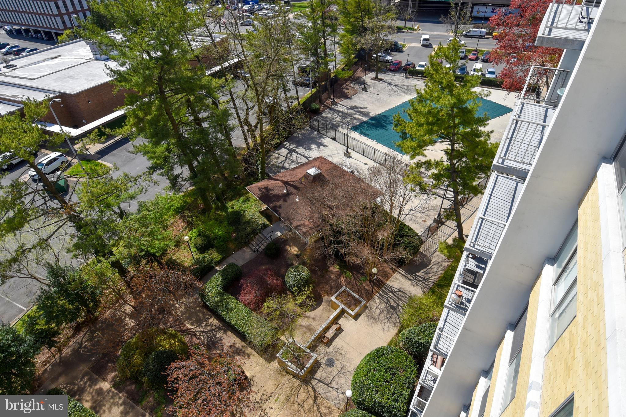 THE FOUNTAINS - Residential