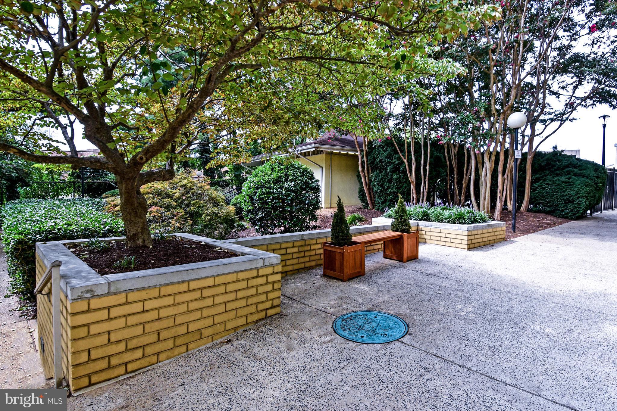 THE FOUNTAINS - Residential