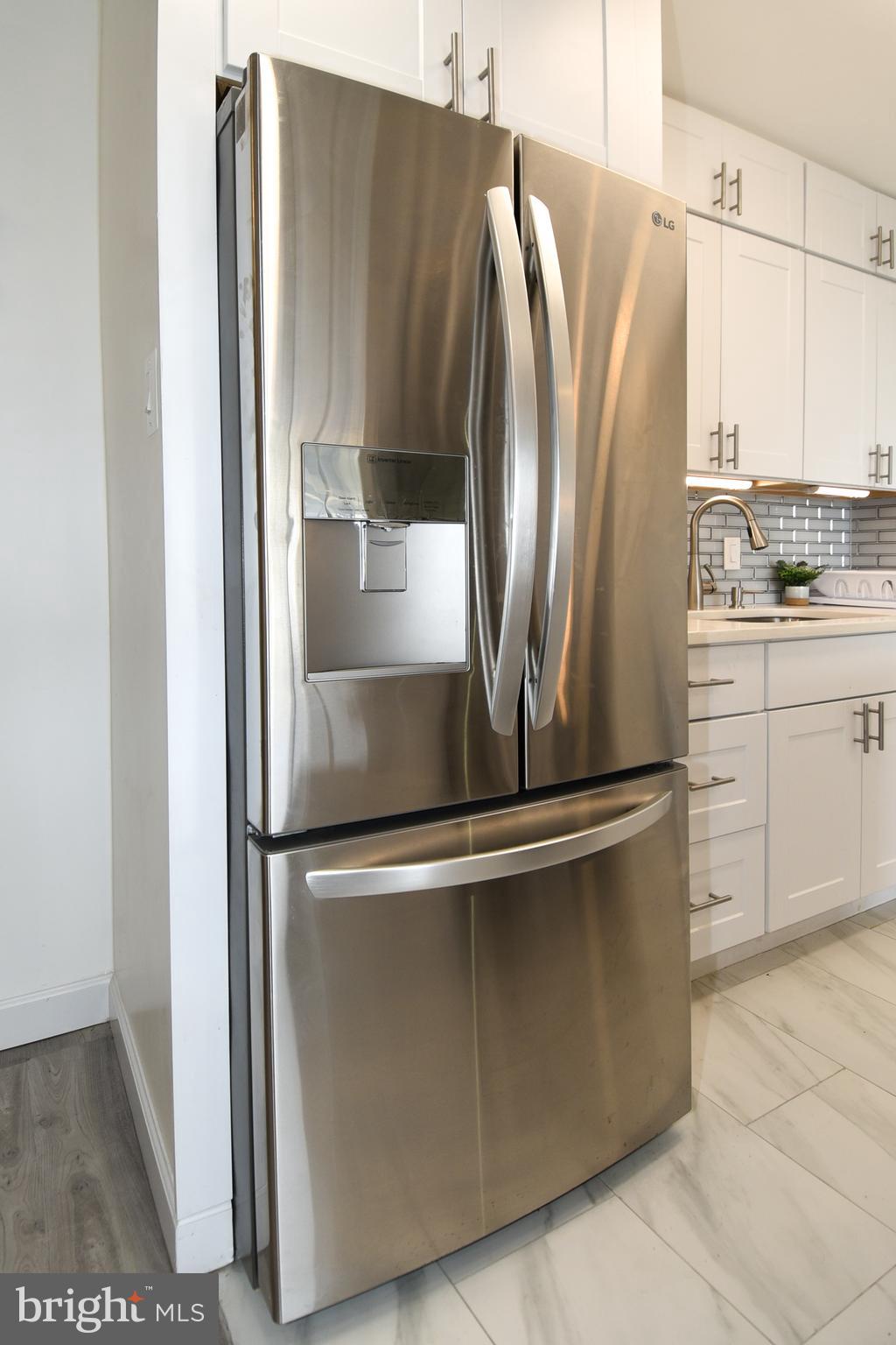 THE FOUNTAINS - Residential