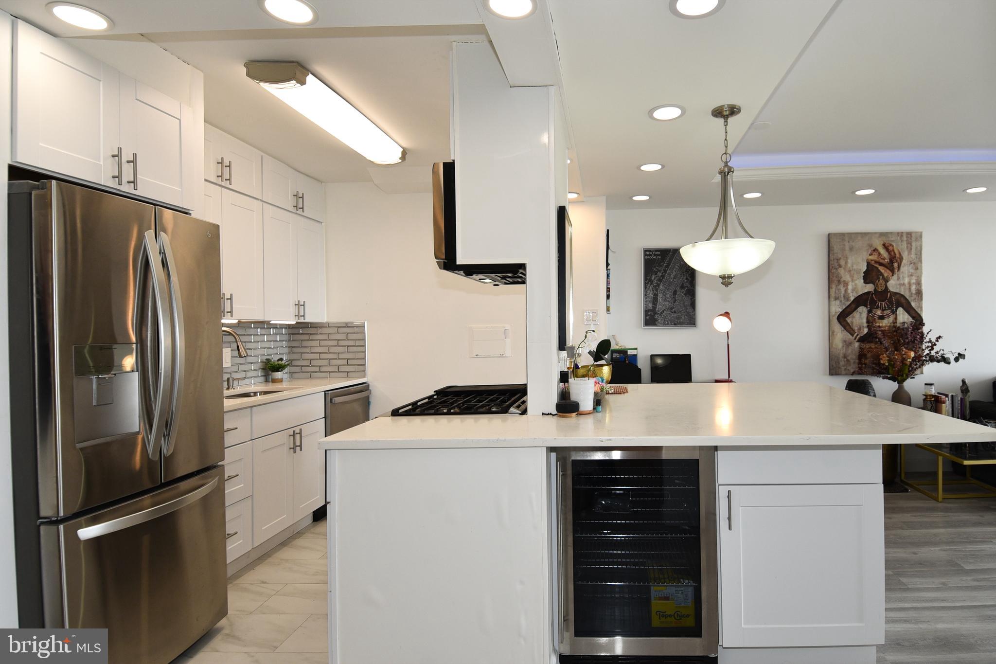 THE FOUNTAINS - Residential